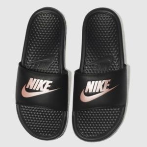 NIKE BENASSI  JDI SLIDE SANDAL - WOMEN'S